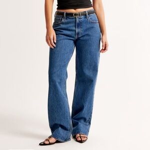 Abercrombie & Fitch Low Rise Baggy Curve Love Jean